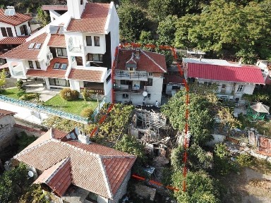 Продавам етаж с постройки 156кв, двор 355кв в с. Бачково, общ. Асеновград