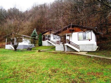 Вилен комплекс в Балкана, на 7 км от Трявна