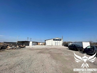 Продавам обществен обект 4989кв. първа линия пътя Асеновград - Пловдив