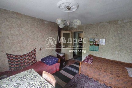 Двустаен разширен апартамент в тухлена кооперация!