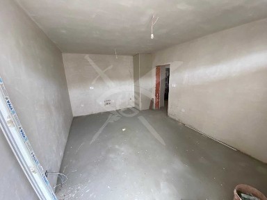 Тристаен апартамент в кв. Остромила 473-16760