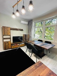 Област Варна, гр. Варна, Лятно кино Тракия