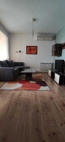 Двустаен ап. под наем в жк. Света Троица