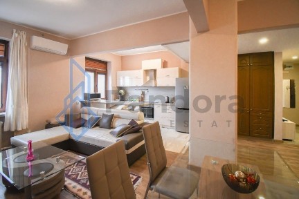 Двустаен ап. Център