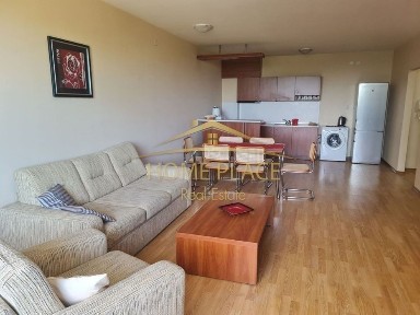 ТРИСТАЕН апартамент под наем - к. к.Златни пясъци