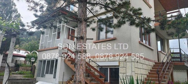 Продава красива къща в с. Горно Изворово