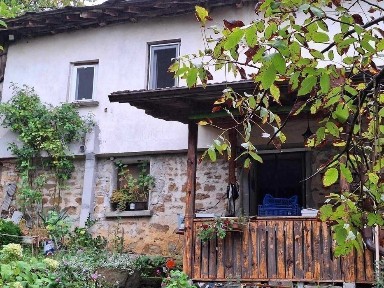 Къща - село Съботковци на 11 км от Габрово