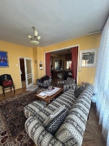 Продава 3-стаен апартамент 110 кв. м. в Плевен, идеален център