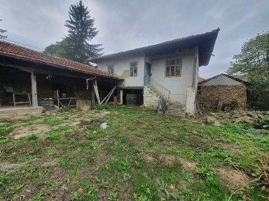 Къща в село Косарка
