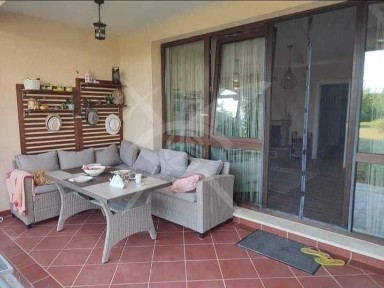 Тристаен апартамент в Черноморец 71622