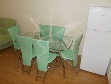 Тристаен апартамент в Елените 47207