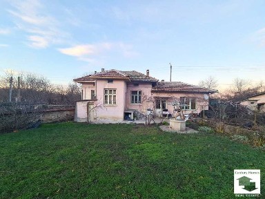 Област Велико Търново, с. Хотница