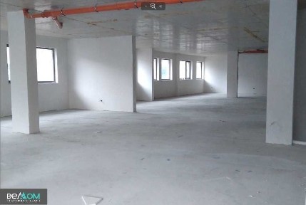 Офис/Медицински център-400 м2, Бриз юг