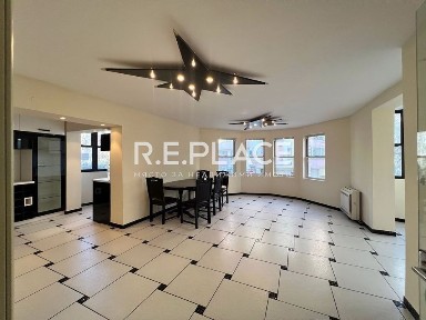 Област Варна, гр. Варна, Спортна зала