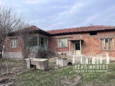 Продавам къща в с. Горски извор