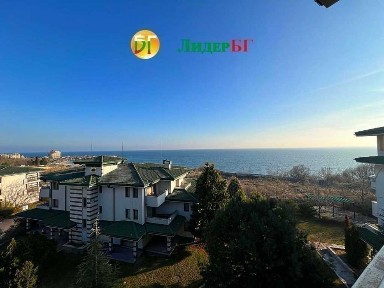 Тристаен със супер фронтална гледка море в ЛУКС комплекс със СПА