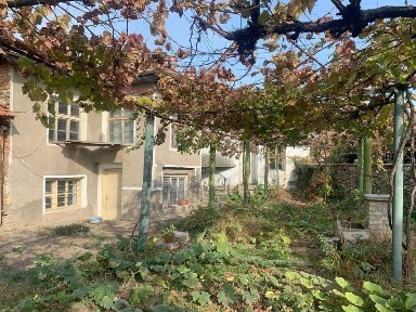 Област Пловдив, с. Домлян