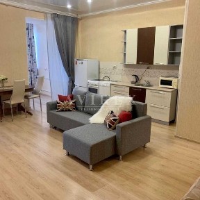 Просторен едностаен апартамент в Смирненски