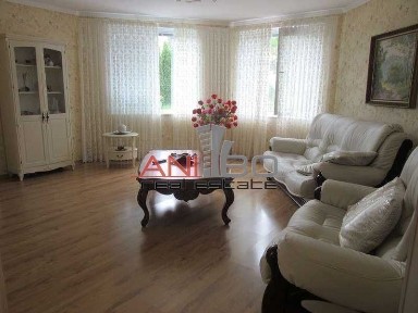 Къща в Варна, област-с. Осеново площ 234 цена 315000