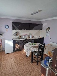 Къща с голям двор в Сухозем! 71561