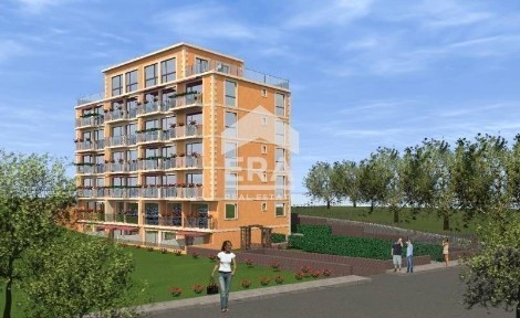 Едностаен апартамент с английски двор за продажба в апартаментен хотел