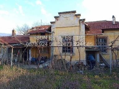 Продава къща в село Дъбово