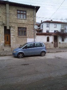 Продавам къща в с. Хвойна !