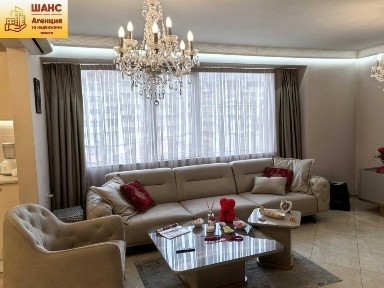 Област Плевен, гр. Плевен, Широк център