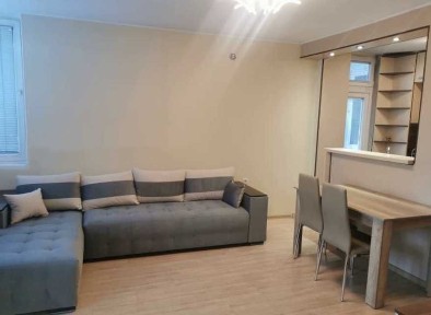 Двустаен ап Зона Б-18 под наем