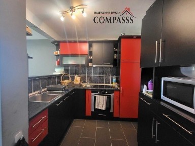 с. Бранище, Обл. Добрич, КЪЩА на 3етажа - 262000евро!