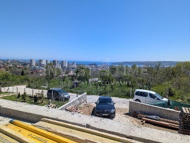 Къща в Варна-Изгрев площ 250 цена 415000