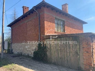 Къща в село Богданица