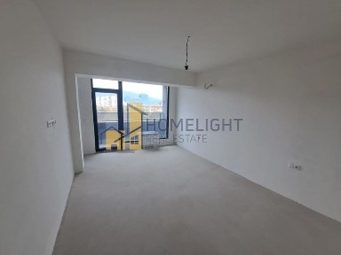 Тристаен апартамент в кв. Гоце Делчев