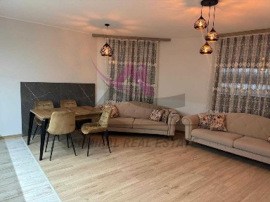 Луксозен тристаен-Затворен комплекс