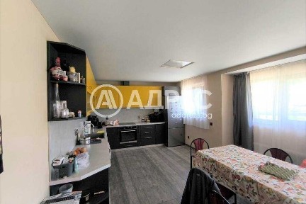 Къща, ново строителство на плоча!