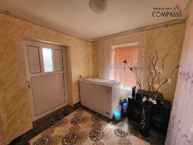 с. Спасово, общ. Ген. Тошево, къща с двор - 85000лева!