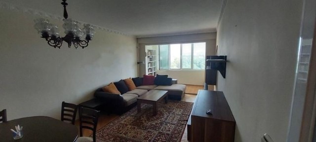 Двустаен апартамент в ж. к. Надежда 2.