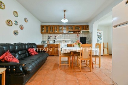 Къща, за продажба, гр. Банкя