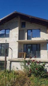 Продава къща в гр. Сапарева баня