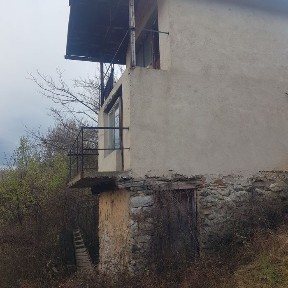 Продава къща в с. Доброво общ. Бобошево