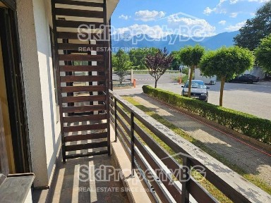 Студио разположено на 1 км от гр. Разлог!