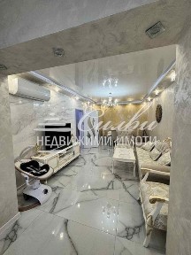 Област Шумен, гр. Шумен, Боян Българанов 1