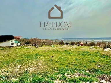 Нова къща с панорама към залива