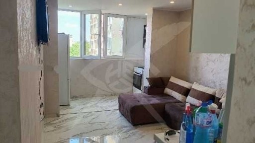 Двустаен апартамент Изгрев 64089