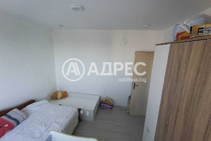 Двустаен апартамент в централната част на ж. к. 