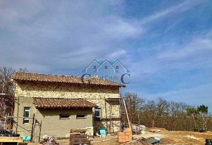 Къща 291м2, 290000 евро до 350000 евро, Приселци