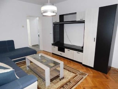 3-ен апартамент, под наем, гр. Търговище, Център