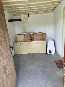 Продавам Къща в село Ценович на 15км. от гр. Силистра