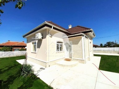 Продава обзаведена и реновирана къща в с. Паскалево, обл. Добрич