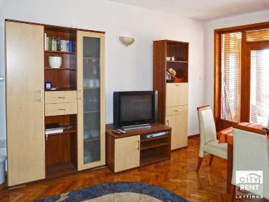 105474 Етаж от къща с две спални на Самоводската чаршия във В. Търново